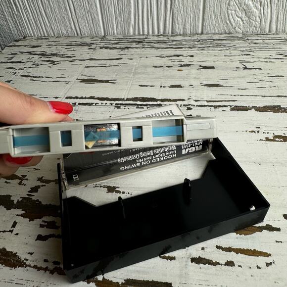 Larry Elgart and His Manhattan Swing Hooked on Swing Orchestra Case Only Vtg - Picture 5 of 5